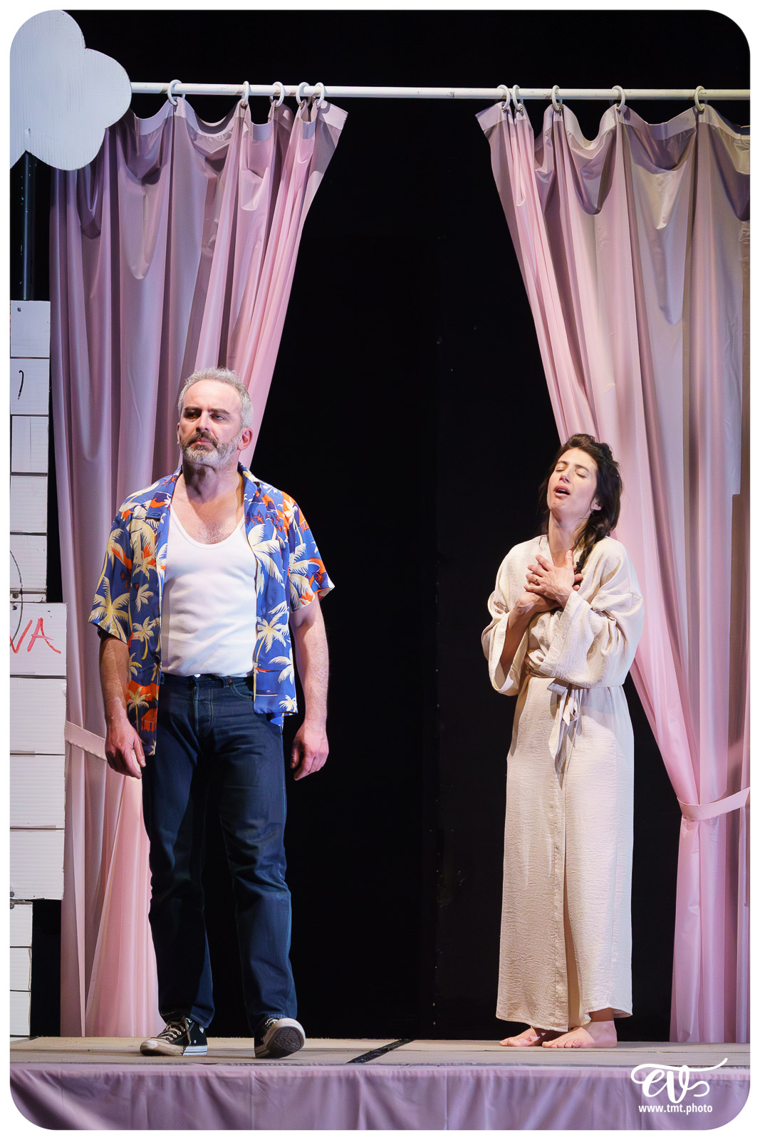 TMTPHOTO 2025.03.05 DERRIERE LE HUBLOT SE CACHE PARFOIS DU LINGE (LES FILLES DE SIMONE) 032